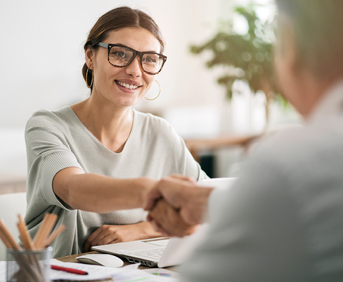 Permanent vs contracting employee